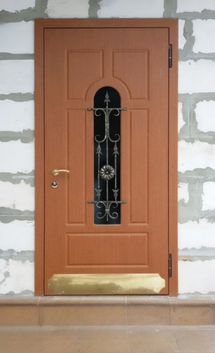 С латунным отбойником