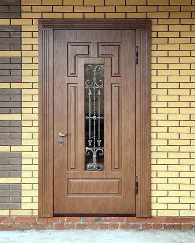 Утепленная дверь с окном