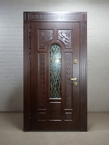 Входная термодверь со стеклопакетом и решеткой