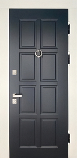 Металлическая термодверь с кнокером (темная панель МДФ RAL с белыми наличниками)